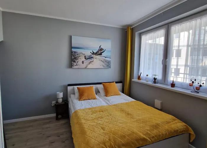 Lesny Klif * Debina (Ustka)